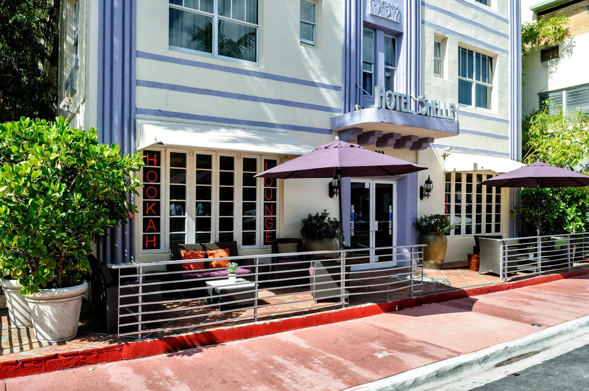 Varios Hotel Shelley