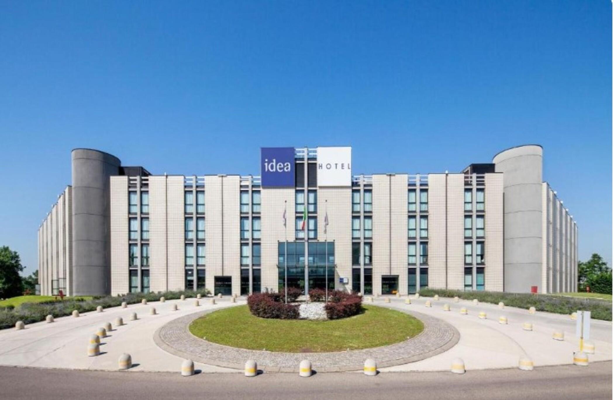 Vista Exterior Idea Hotel Milano San Siro