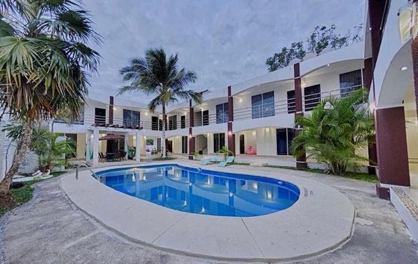 Hotel España - Hoteles cerca de La Laguna de Bacalar