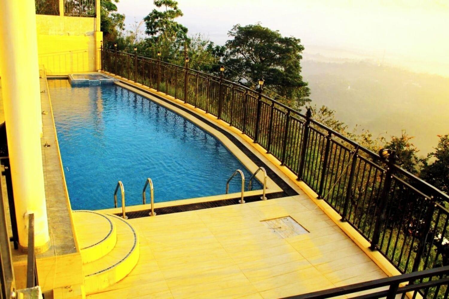 Vista Exterior Hotel Sky Gate Kandy