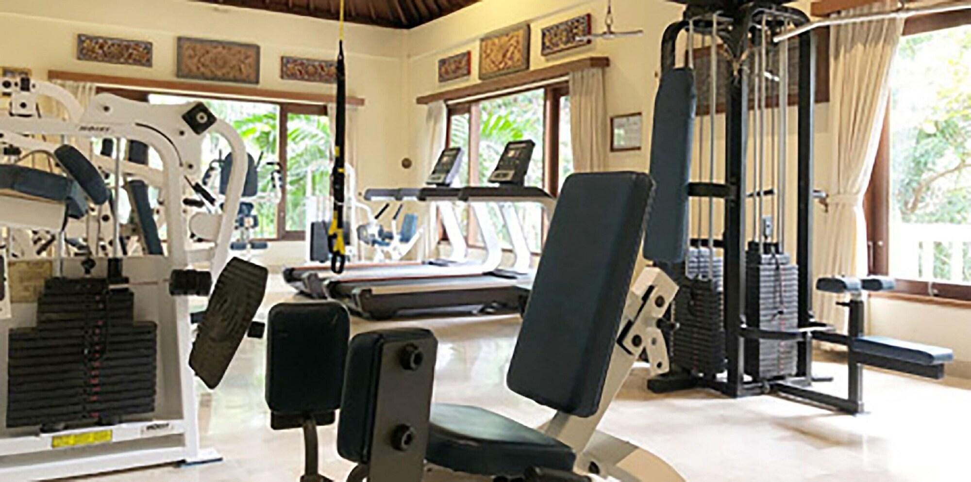 Gimnasio Hotel Kumala Pantai