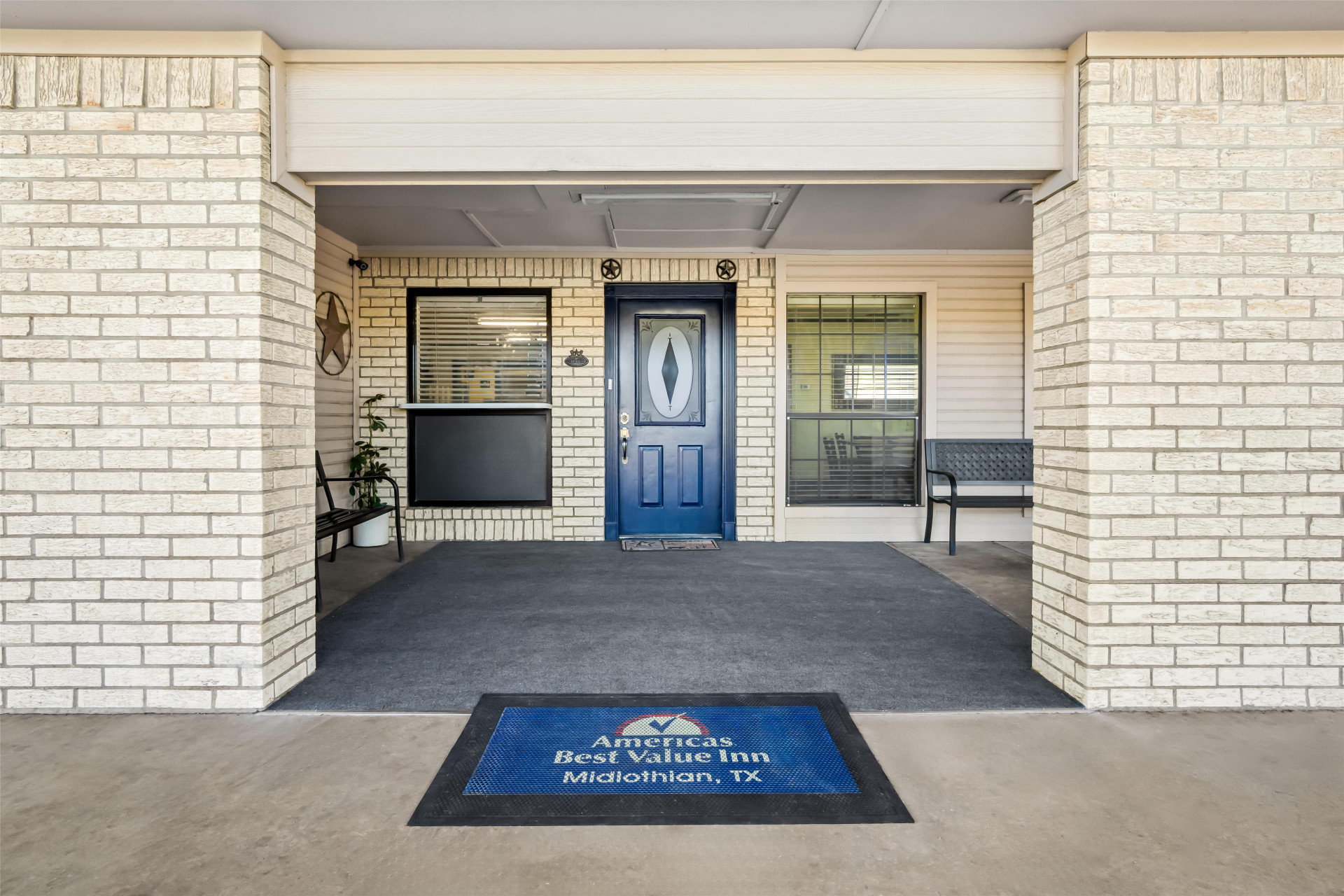 Vista Exterior Americas Best Value Inn-Midlothian/Cedar Hill