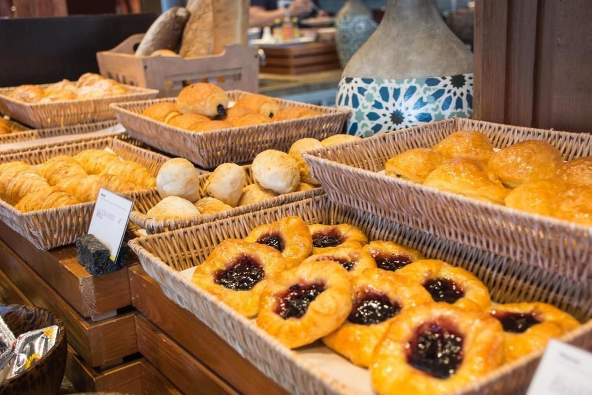 Bar/Salón Hotel Haway