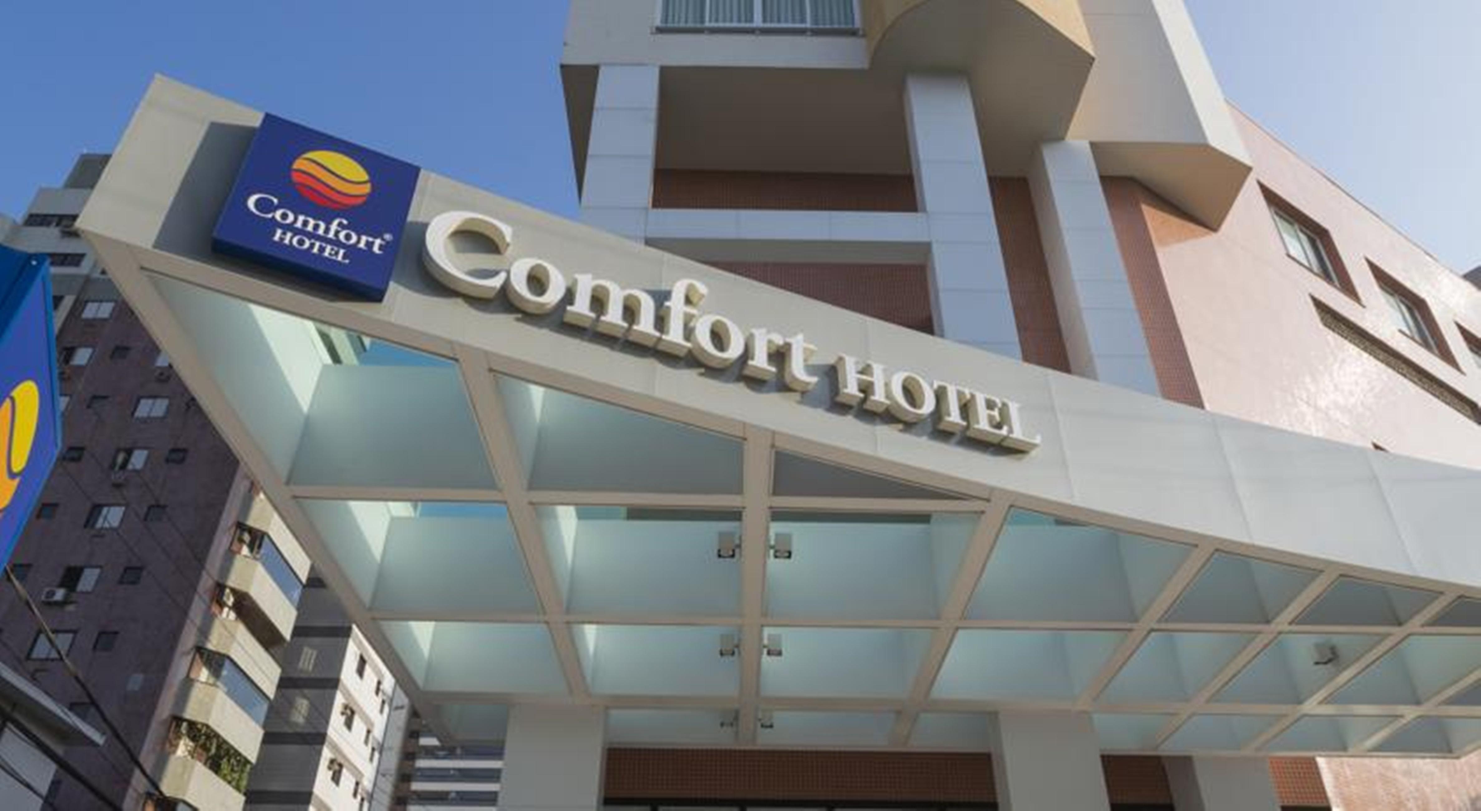 Vista Exterior Comfort Hotel Santos