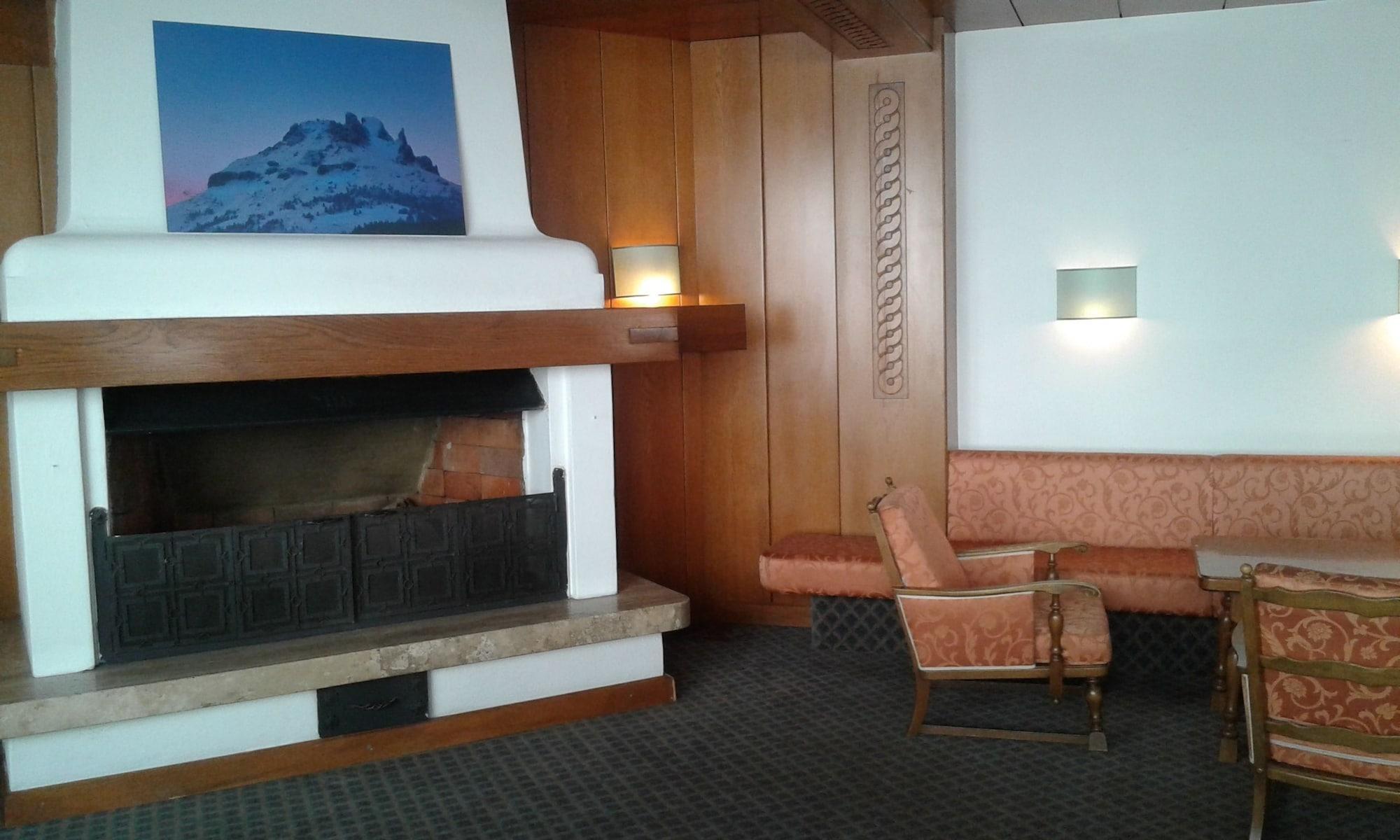 Vista Lobby Hotel Moena