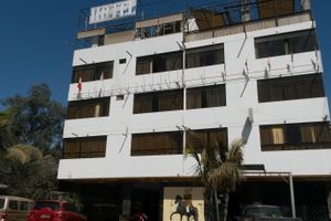 Alojamiento - Hotel Arenas de Ica
