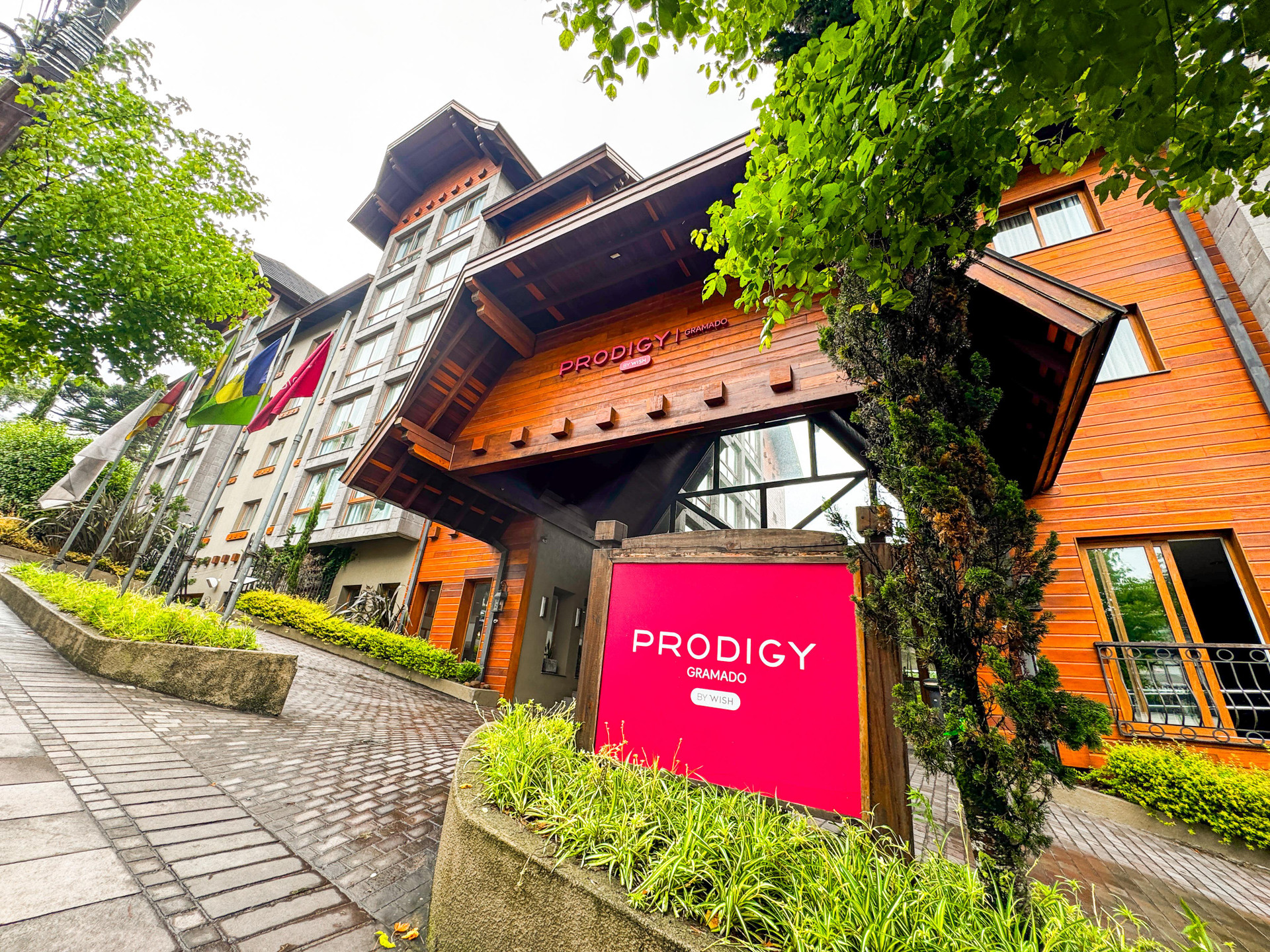 Vista Exterior Prodigy Gramado by Wish