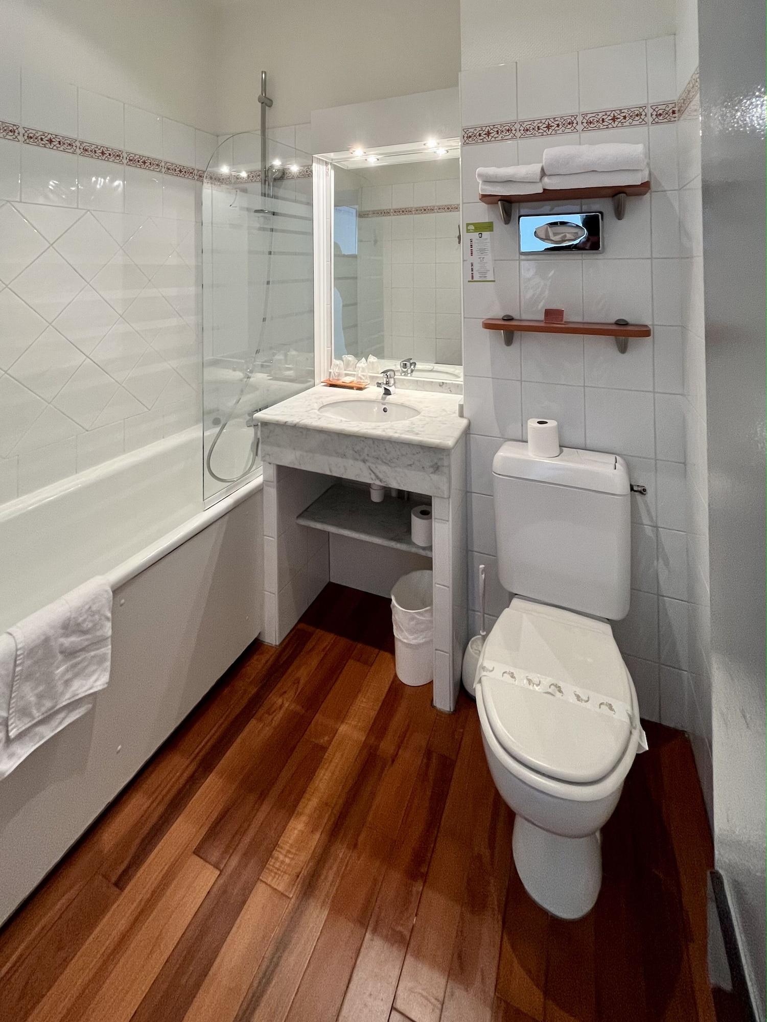 Equipamiento de Habitación Hotel Colbert