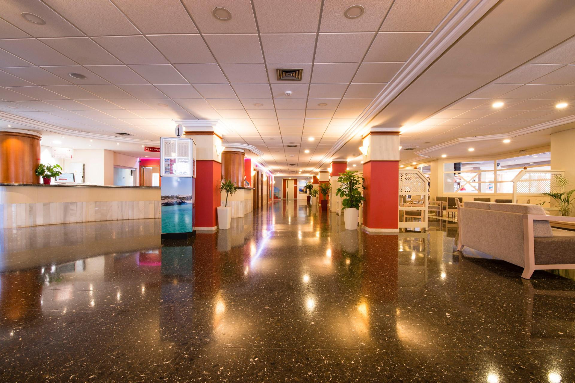 Vista Lobby Helios Mallorca Hotel & Apartments