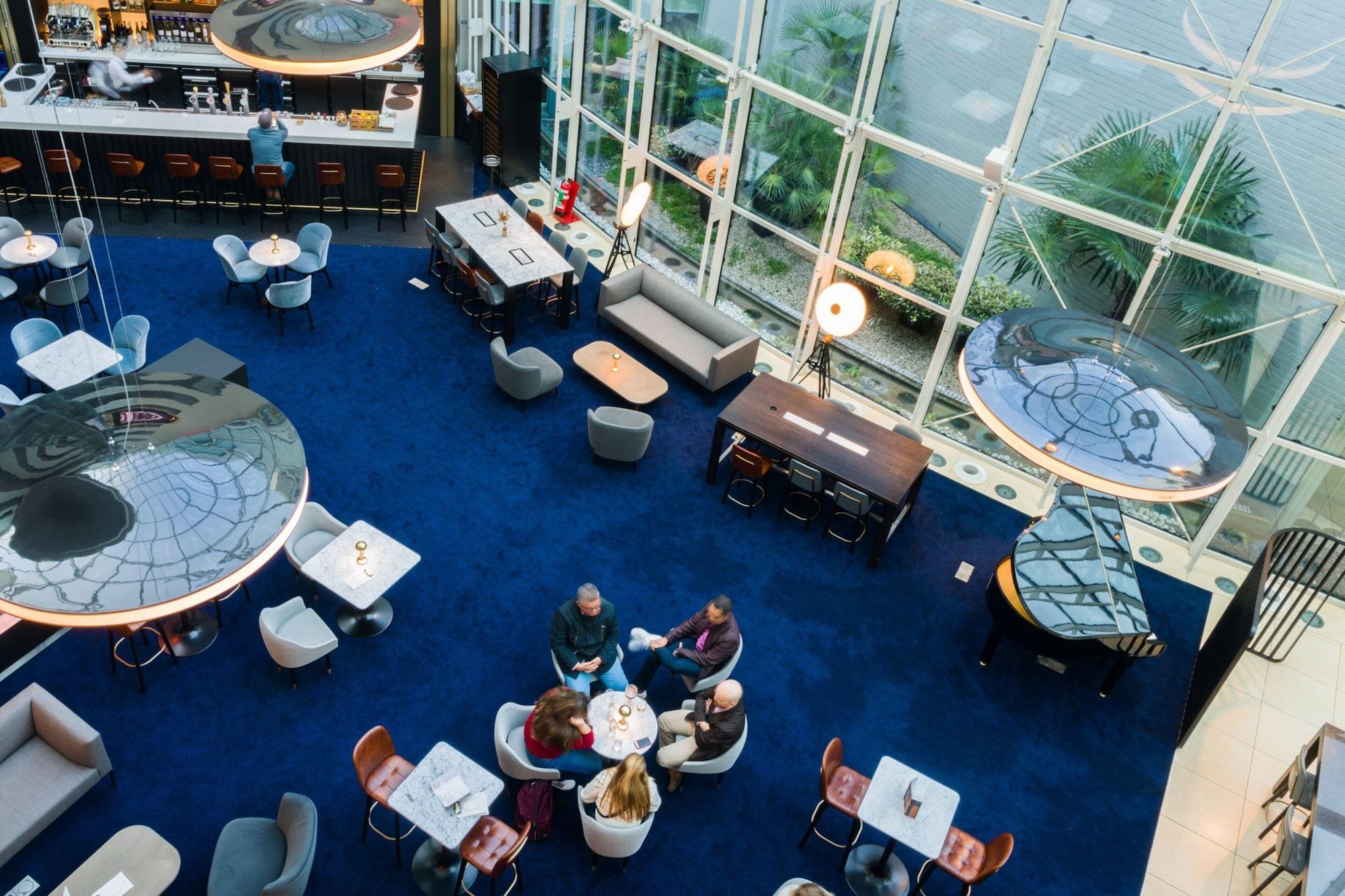 Vista Lobby Ghent Marriott Hotel