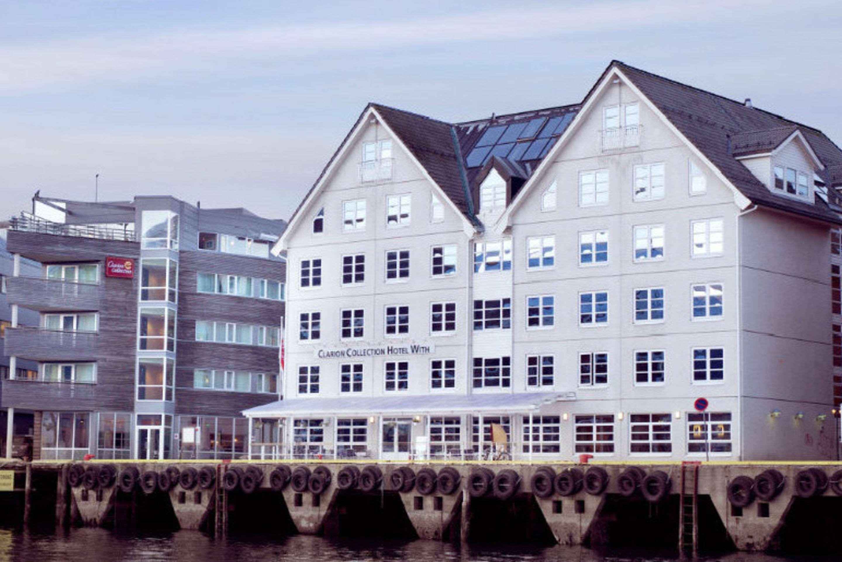 Vista Exterior Home Hotel With