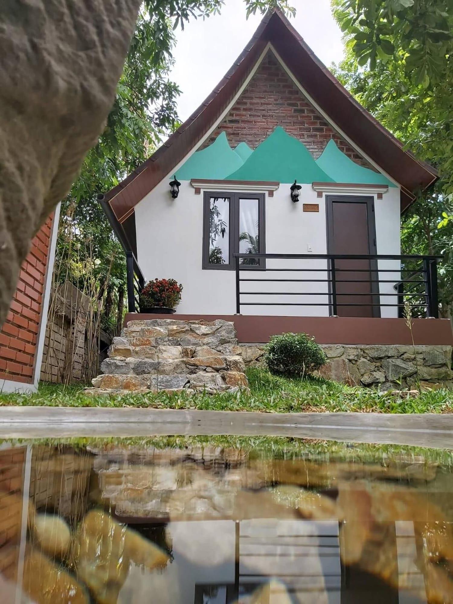 Vista Exterior Tropical Valley Homestay