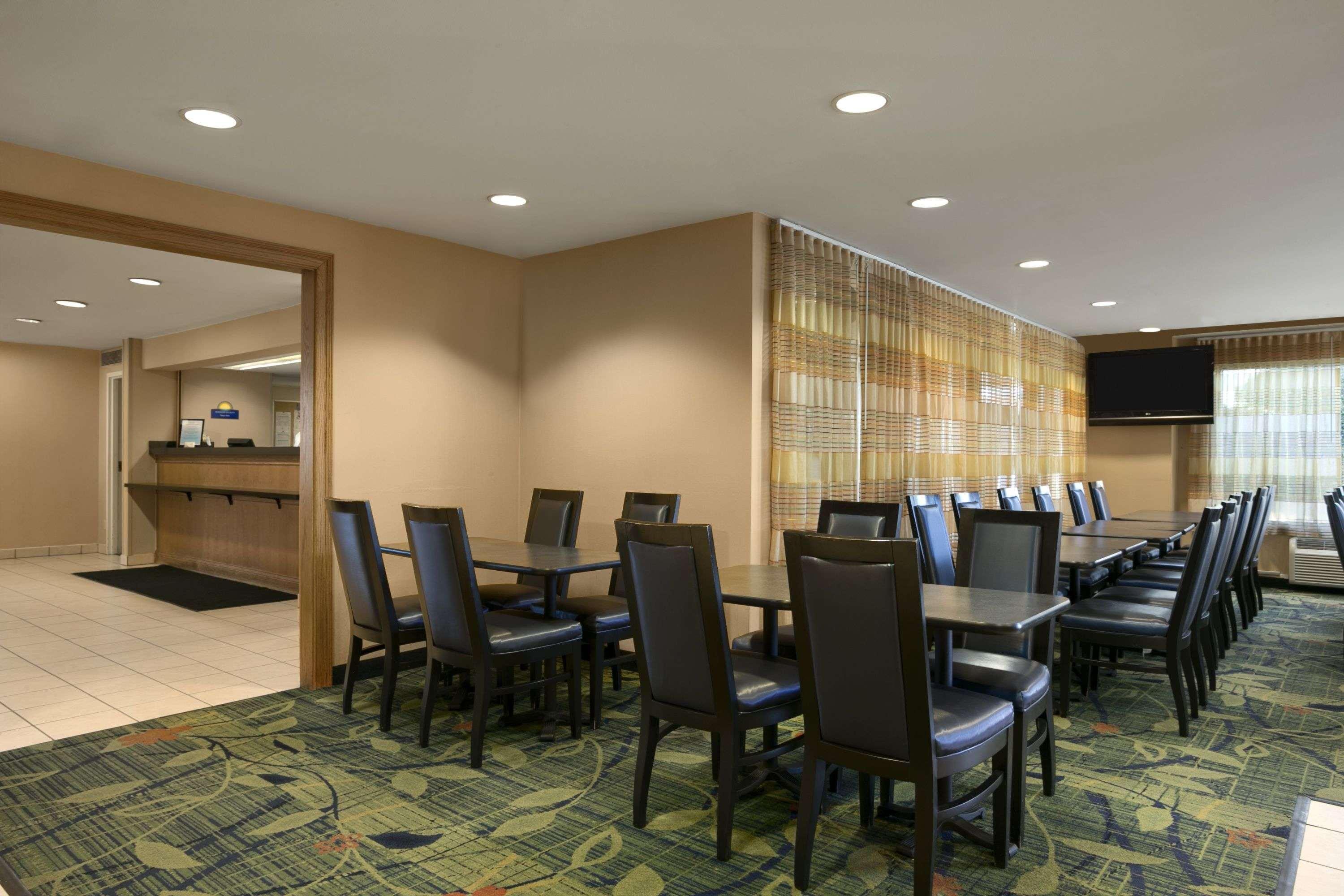 Restaurant Days Inn by Wyndham Chattanooga/Hamilton Place