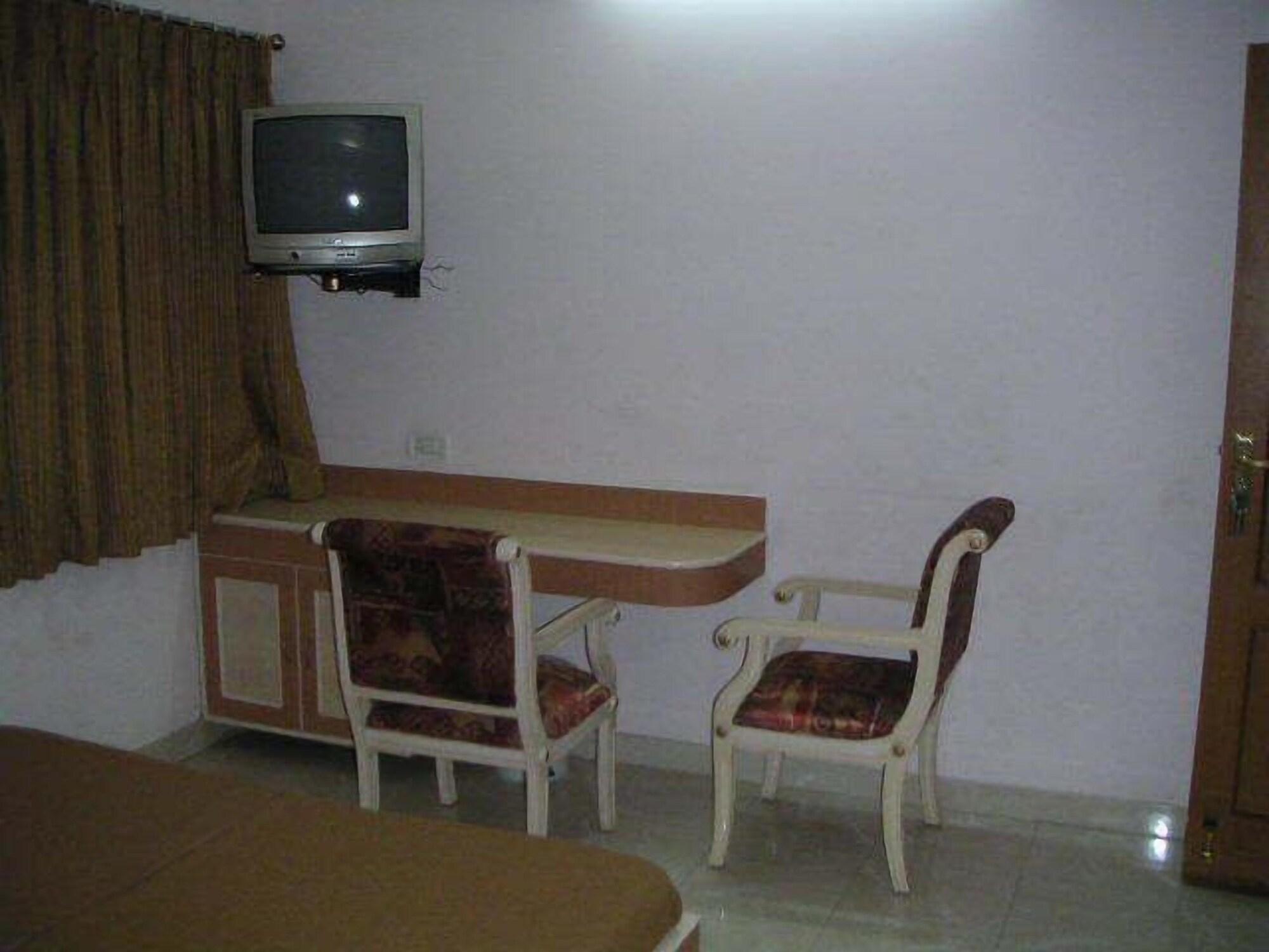Set de Habitación Hotel TARA International