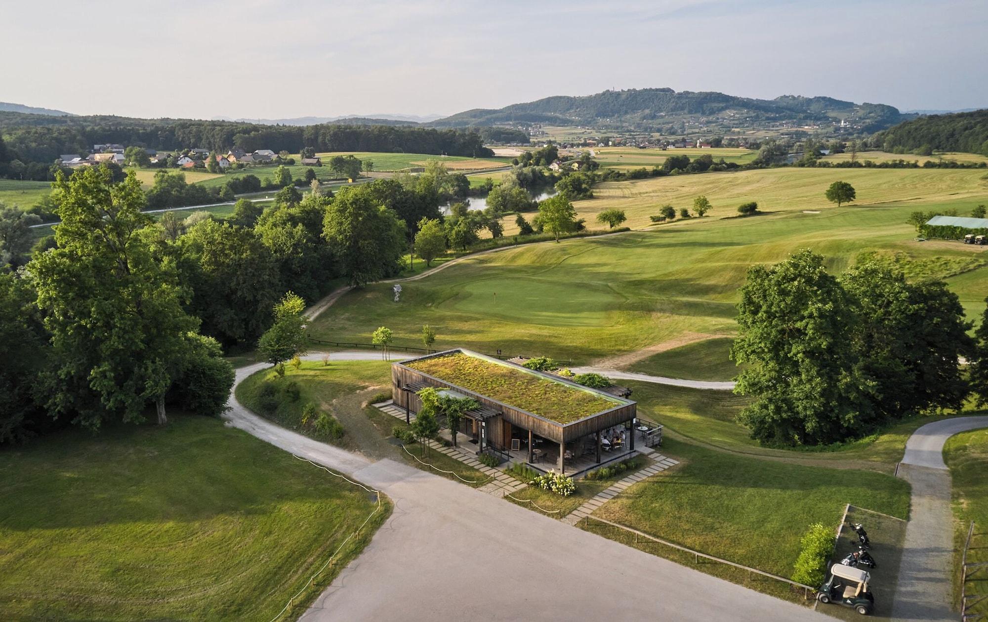 Campo de Golf Hotel Grad Otocec Relais & Châteaux