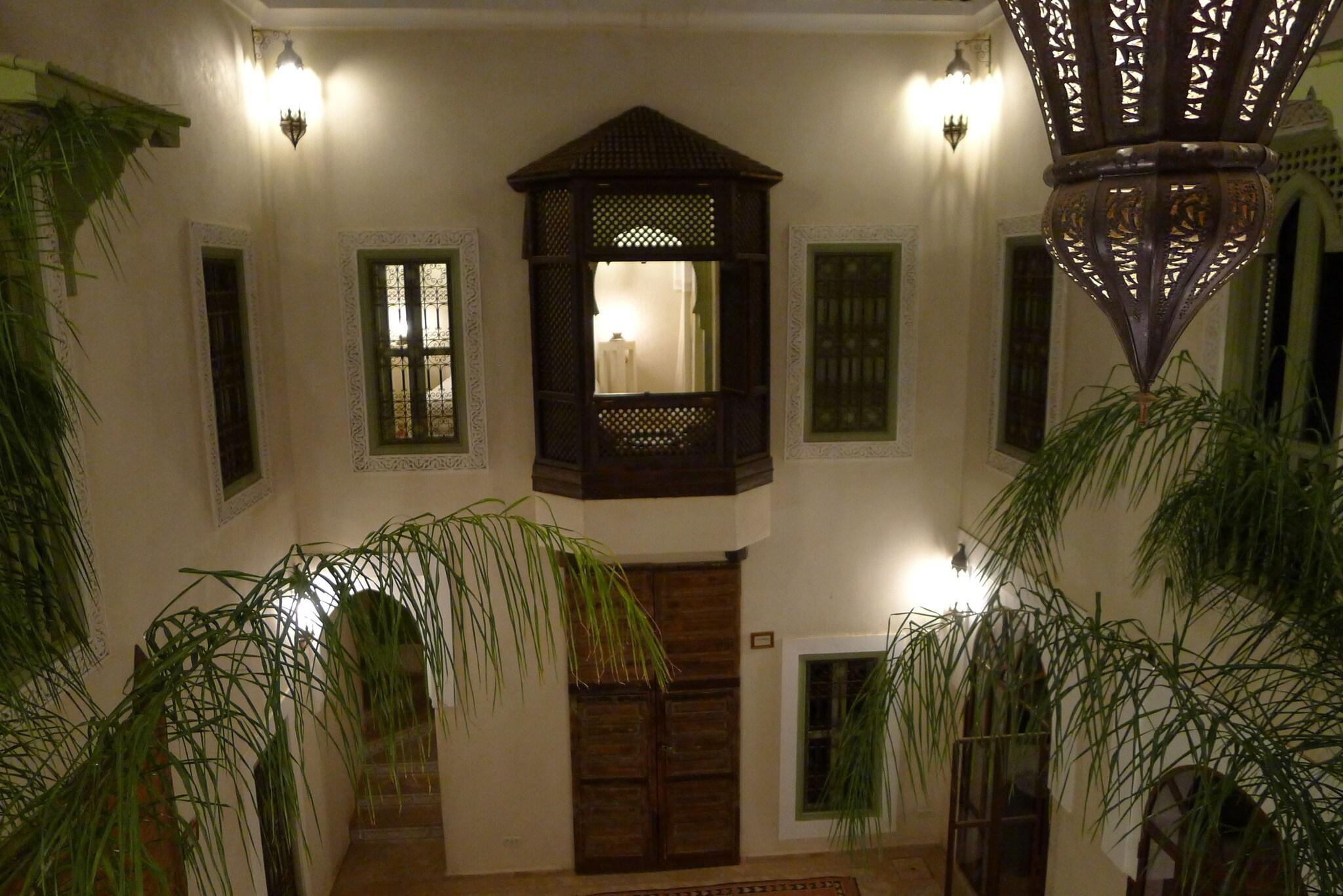 Vista Exterior Riad Palacio de las Especias