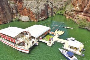 Actividad - Tour en Catamarán Cañones del Río São Francisco