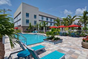 Alojamiento - Home2 Suites Naples I-75 Pine Ridge Road, FL
