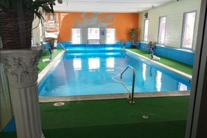 Alquiler Vacacional - CHEAP WEEKDAYS!! PARTY BARN INCLUDED! FULL ARCADE & HOT TUB. ACCESS TO POOLS!