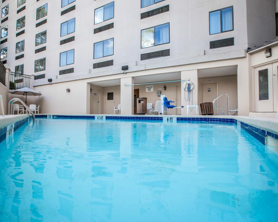 Vista Piscina Best Western Plus Raleigh Crabtree Valley Hotel