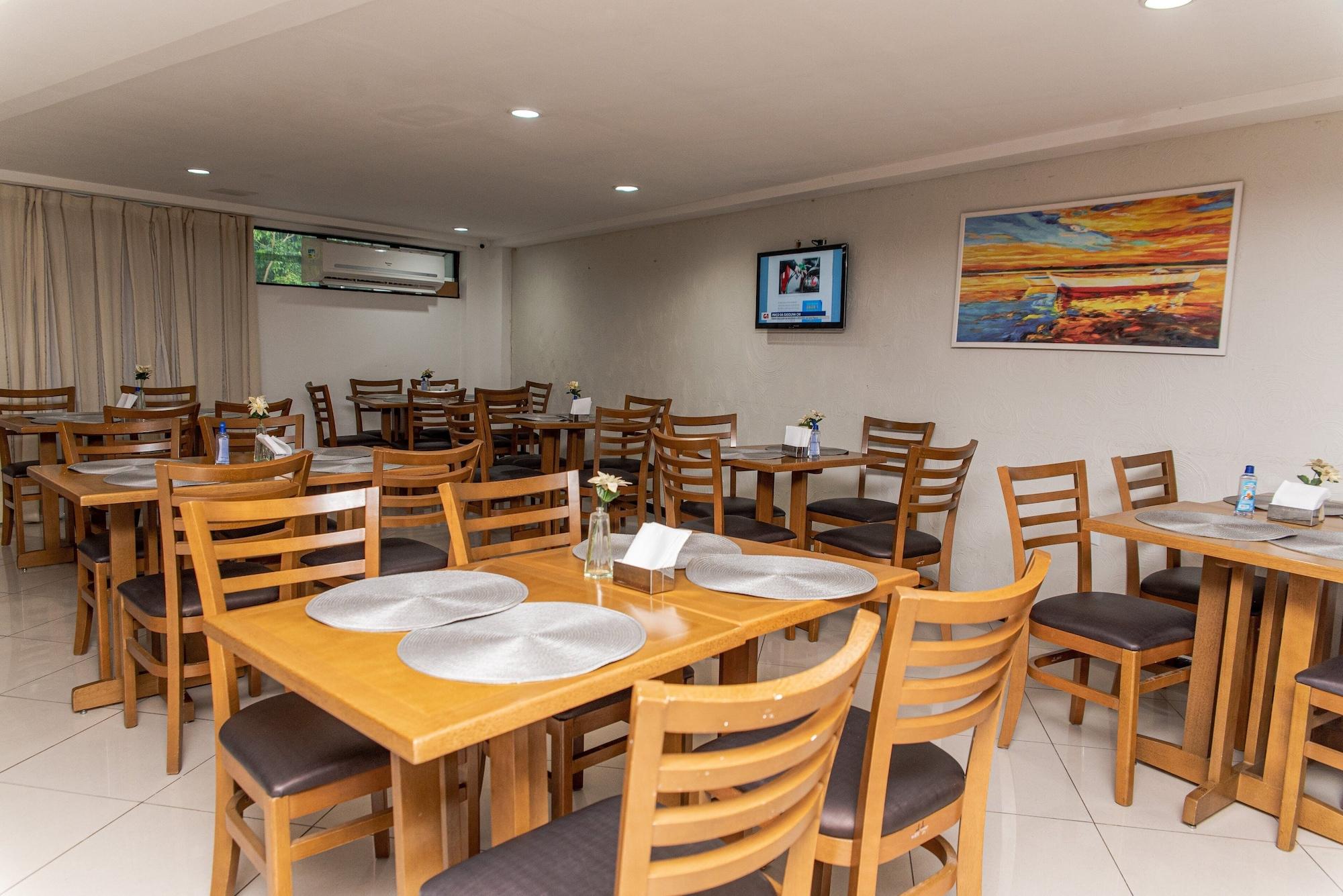 Restaurant Nobile Inn Cabo Branco