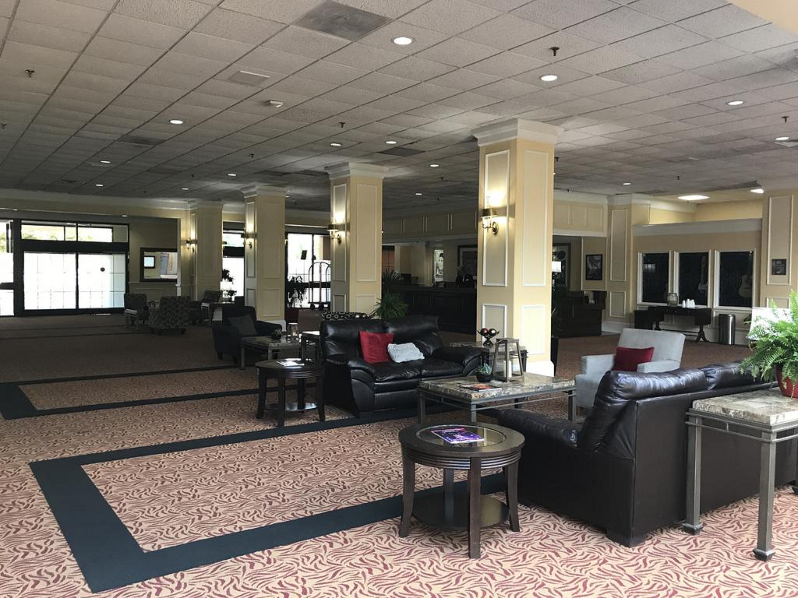 Vista Lobby Millennium Hotel Maxwell House Nashville