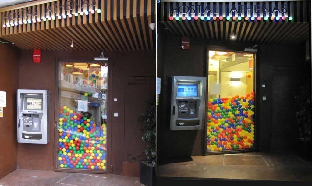 Vista Exterior Hostal Athenas