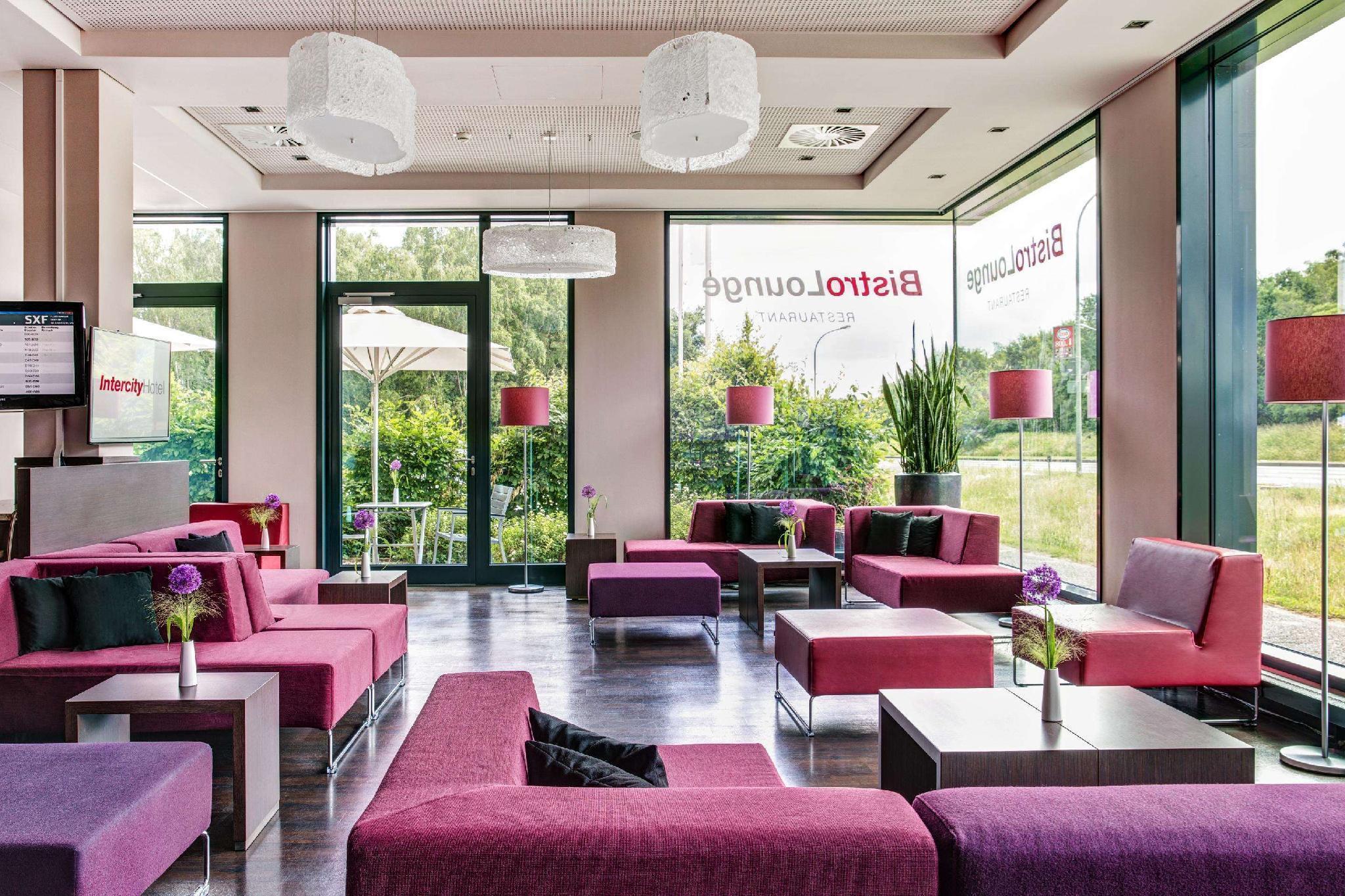 Vista Lobby IntercityHotel Berlin Ostbahnhof