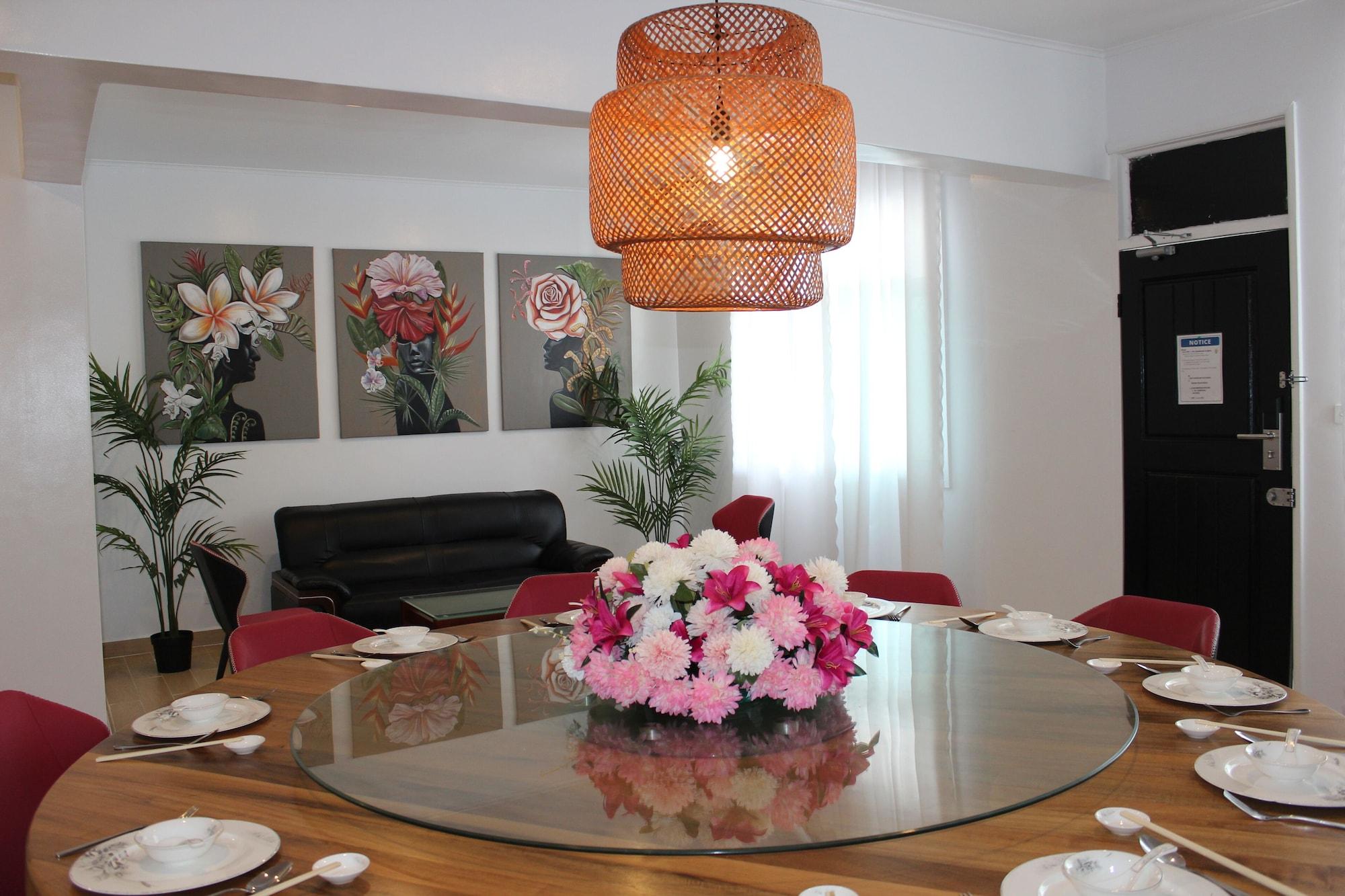 Restaurant Pacific Crown Hotel