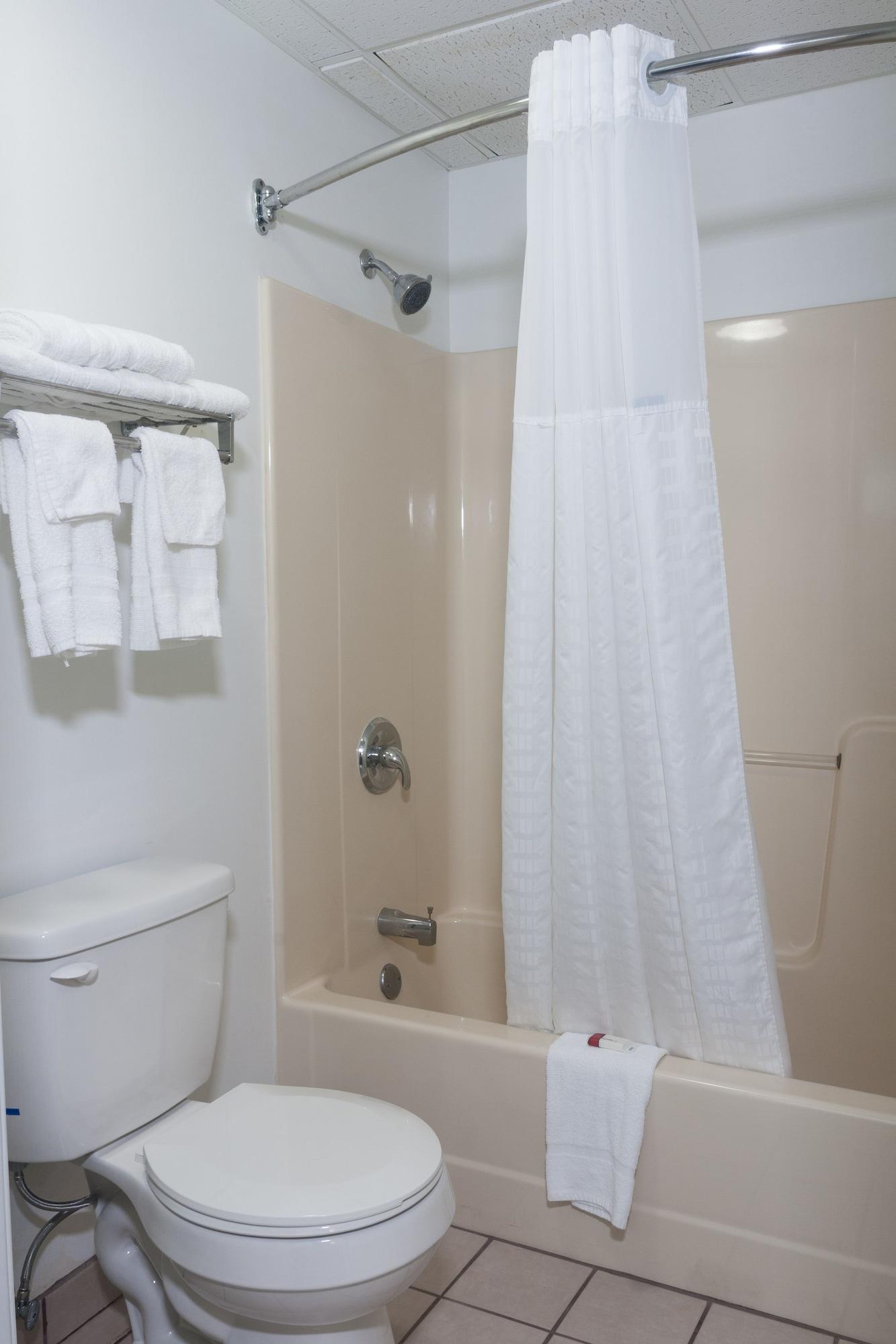 Equipamiento de Habitación Super 8 by Wyndham Arkansas City KS
