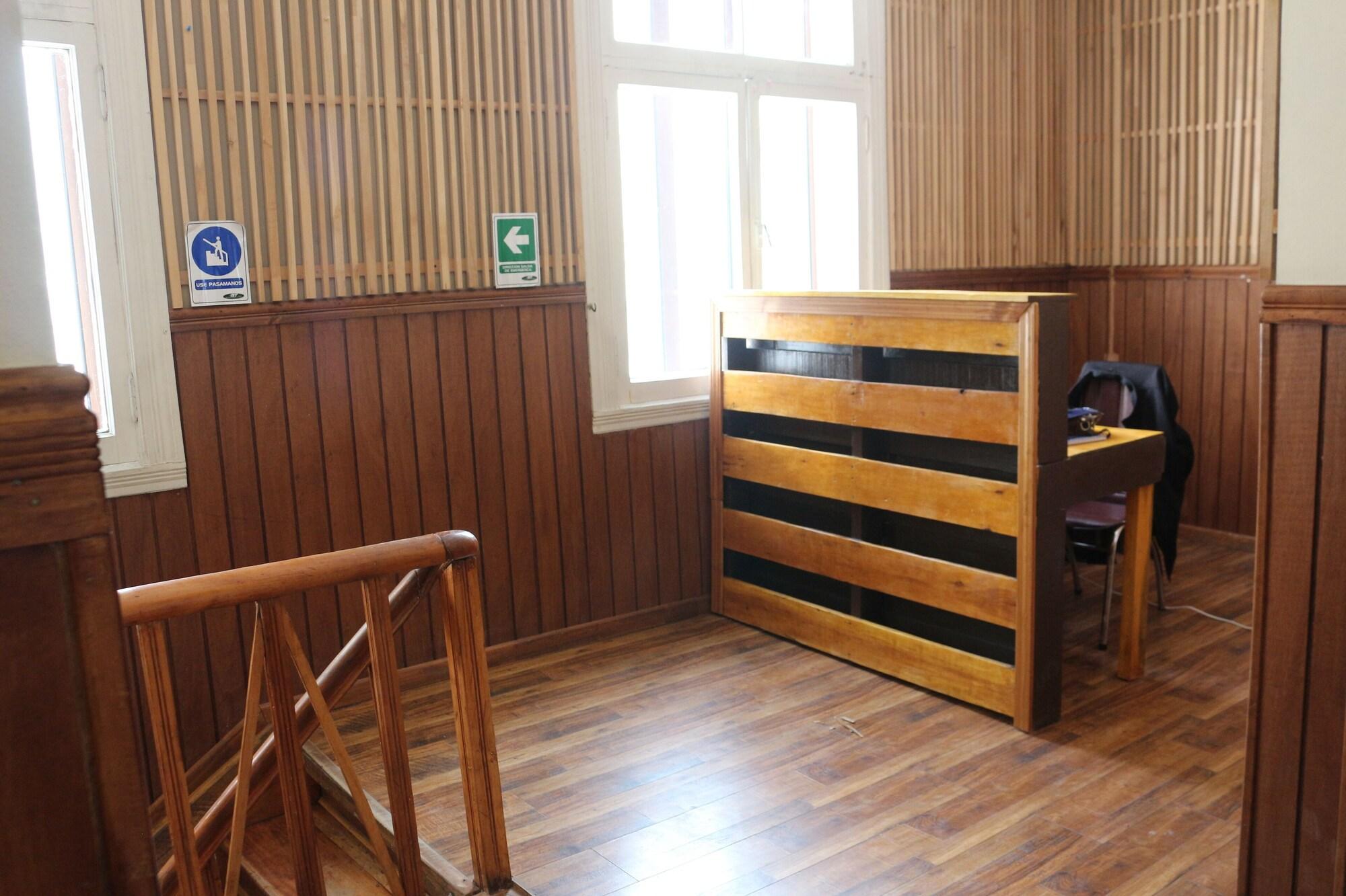 Vista Lobby Hostal Ochen Punta Arenas