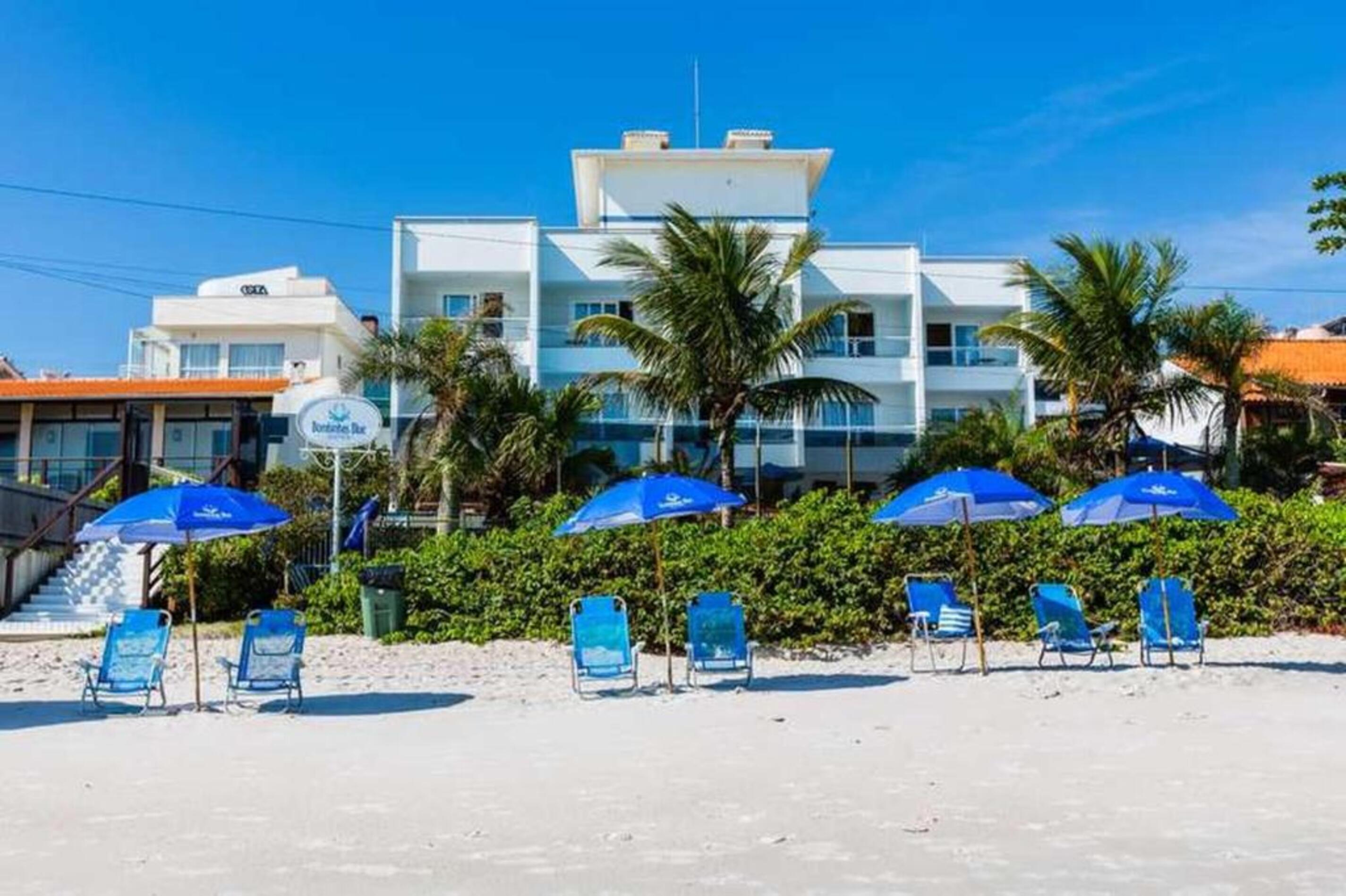 Playa Bombinhas Blue Suítes for Adults