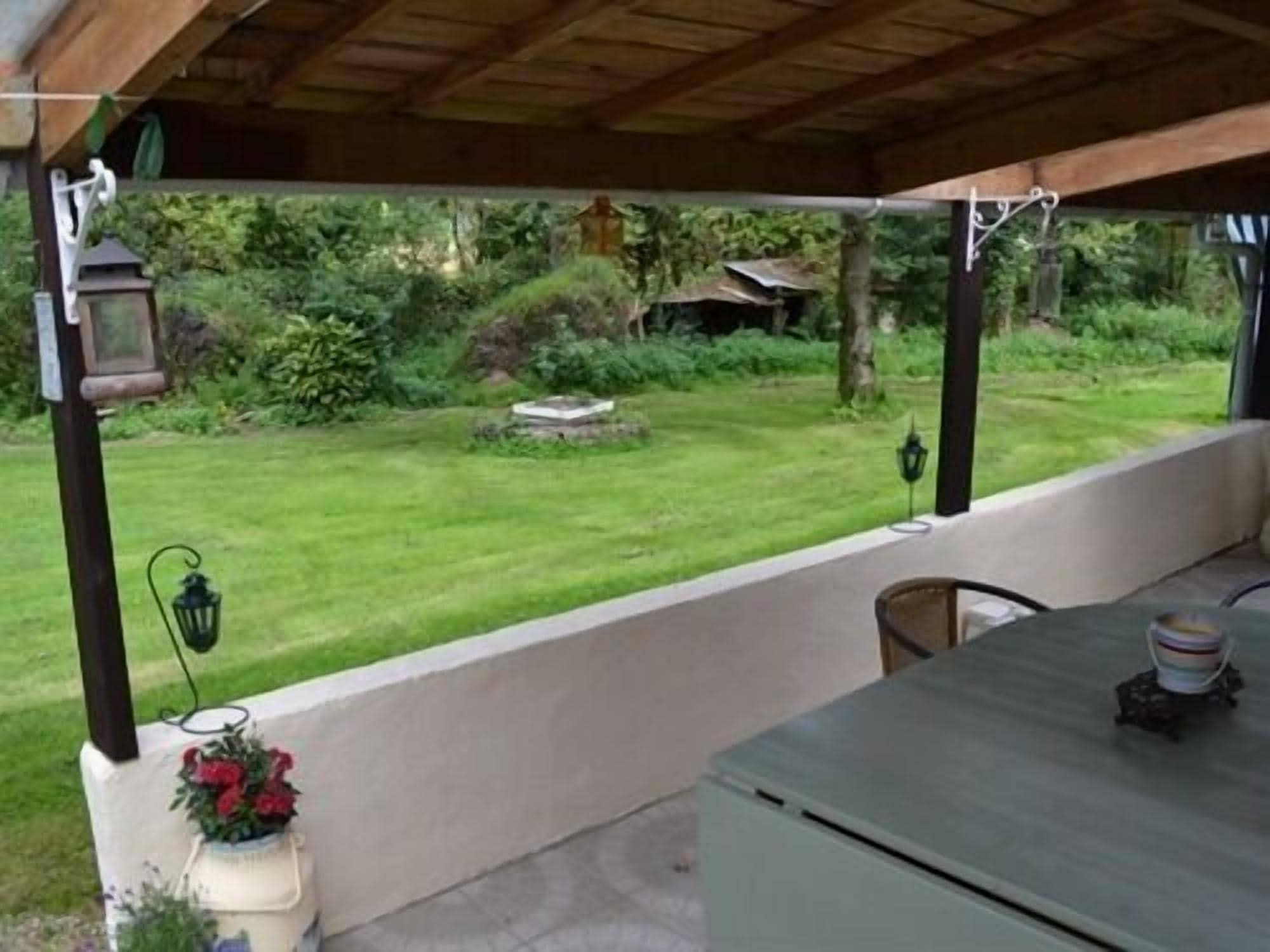 Restaurant B&B ~ Repos Sous les Arbres