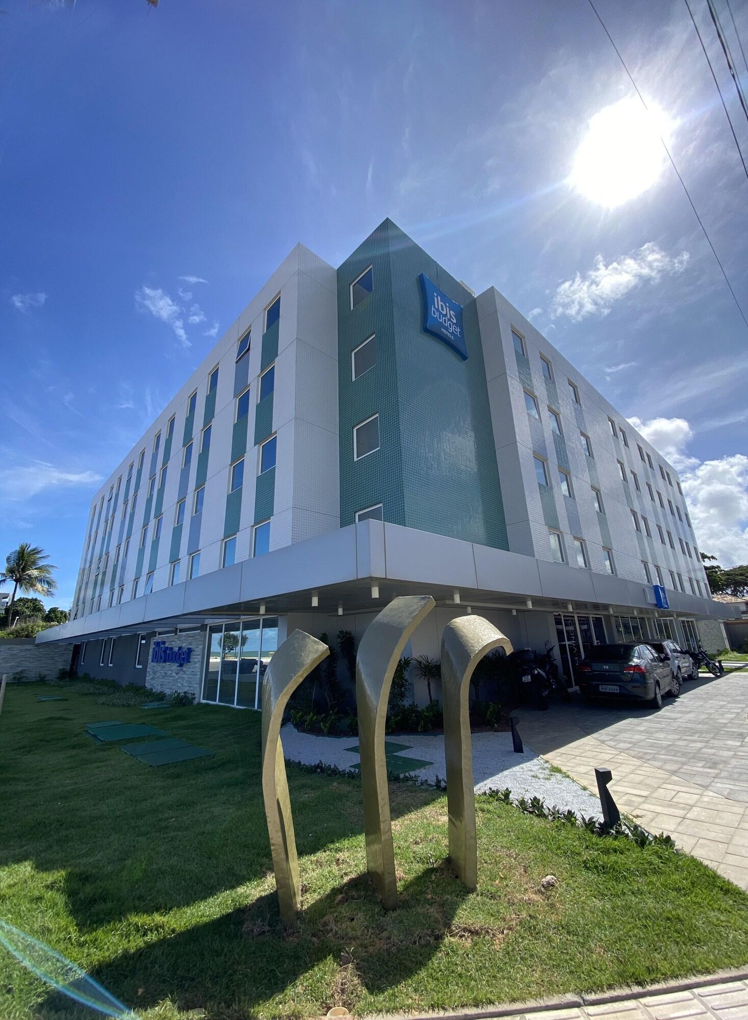 Vista Exterior ibis budget Recife Jaboatão
