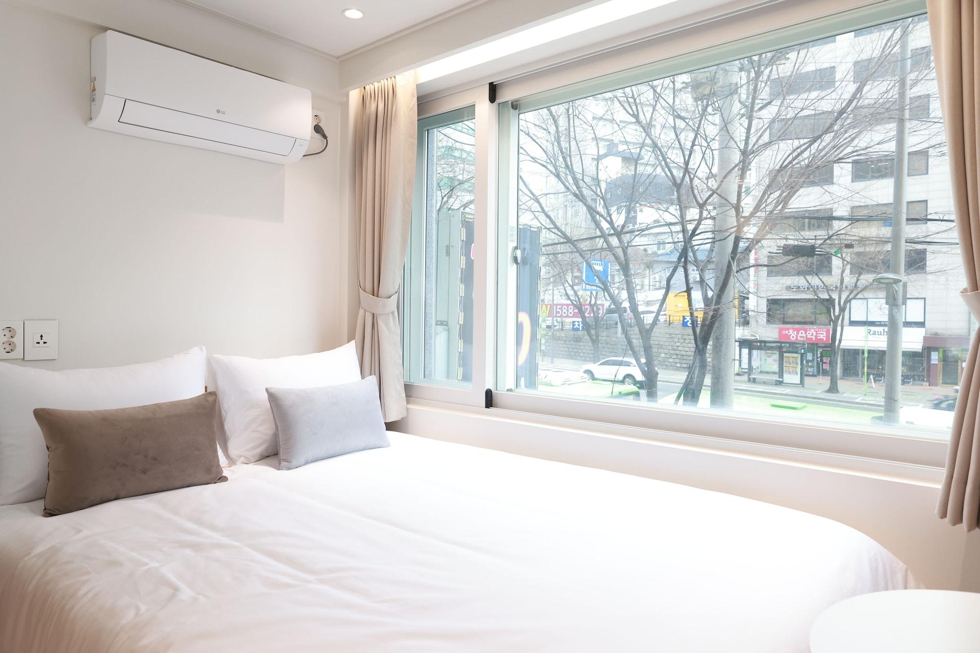 Habitación Sinchon Stay