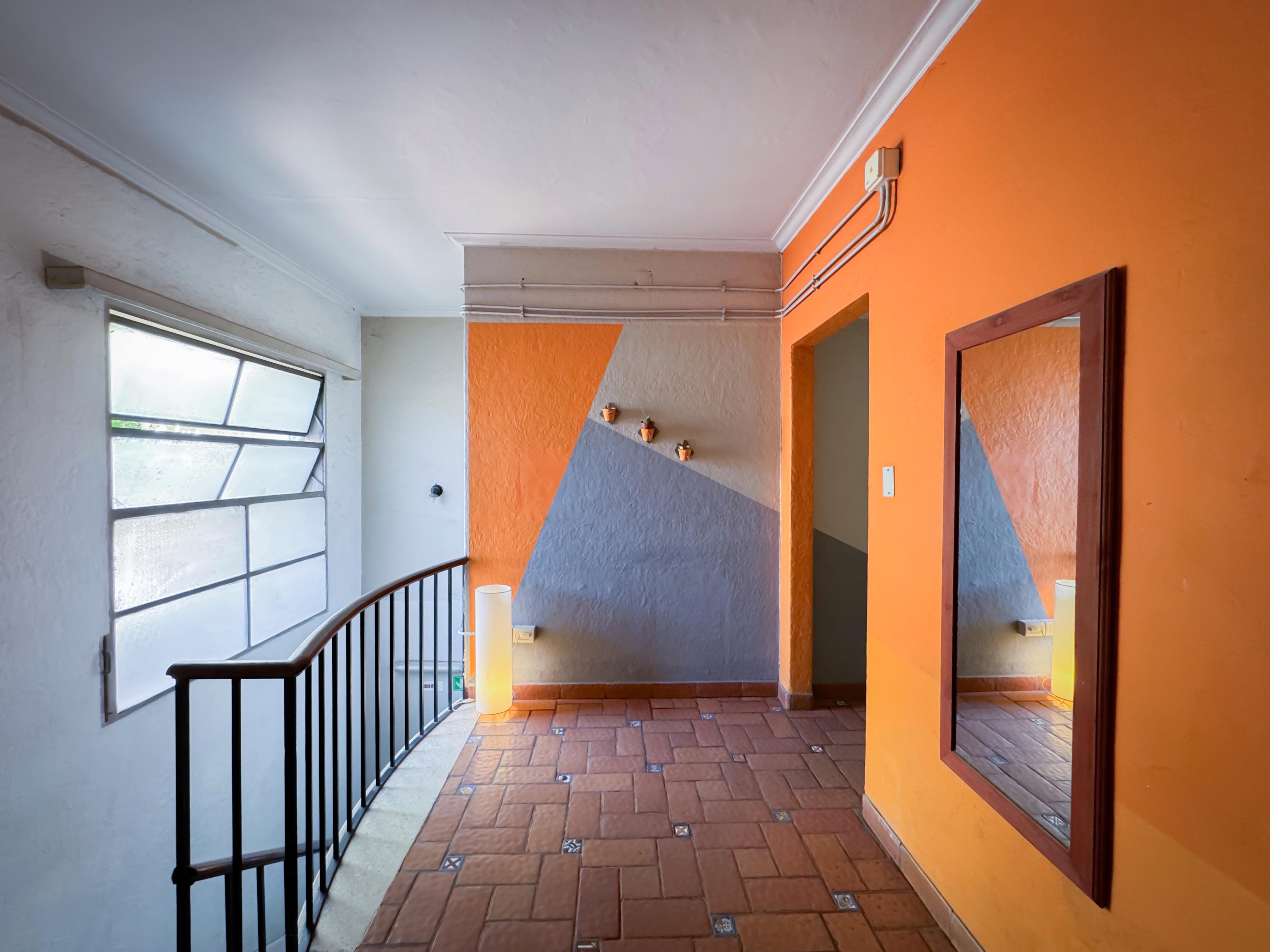 Corredores / Escaleras Mora Hostel