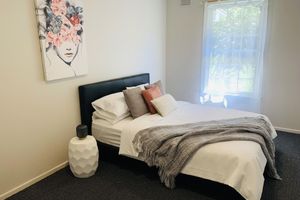 Alquiler Vacacional - Central & Tranquil Two-Bedroom Home in the Heart of Essendon