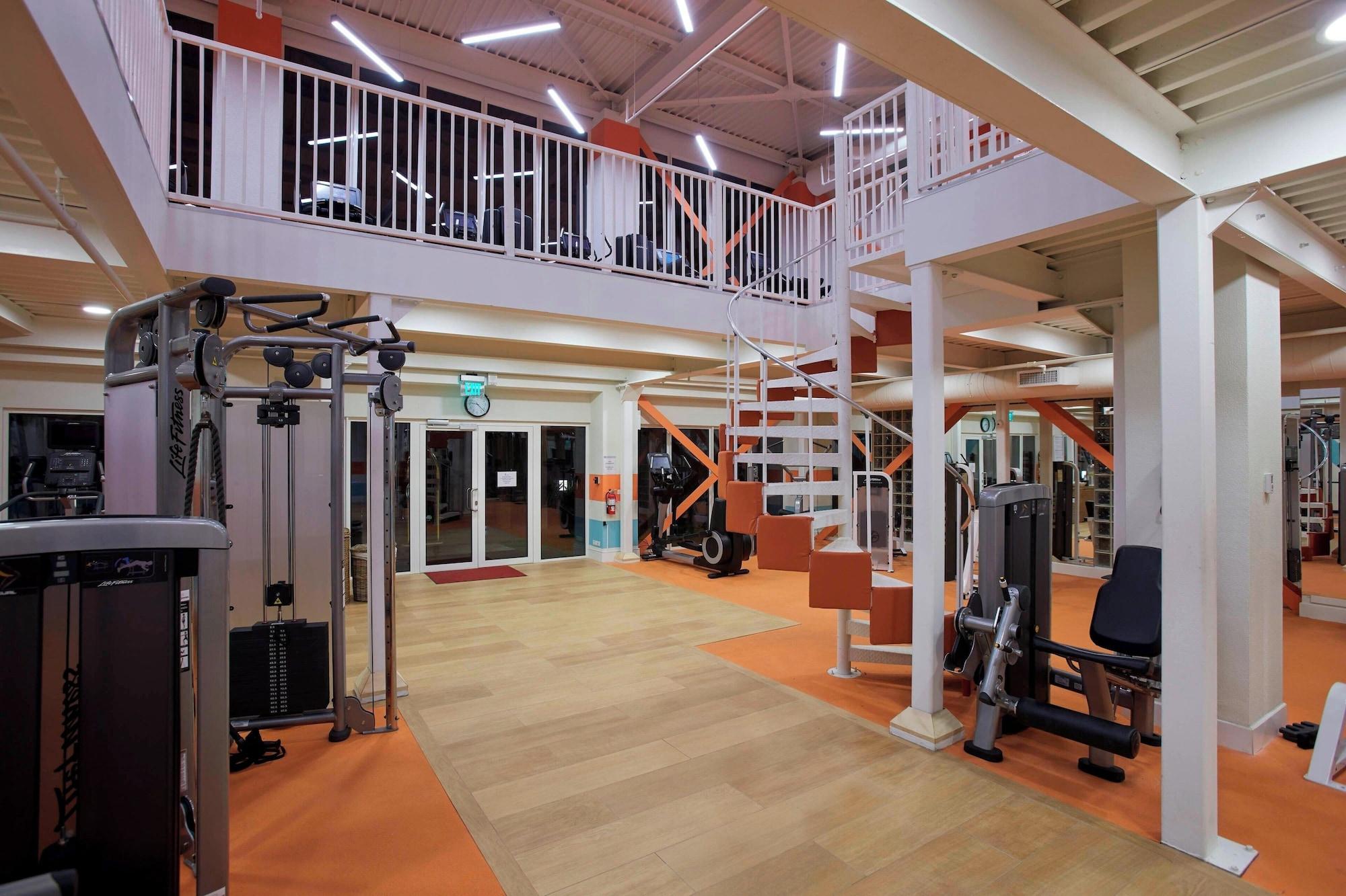 Gimnasio Aruba Marriott Resort & Stellaris Casino