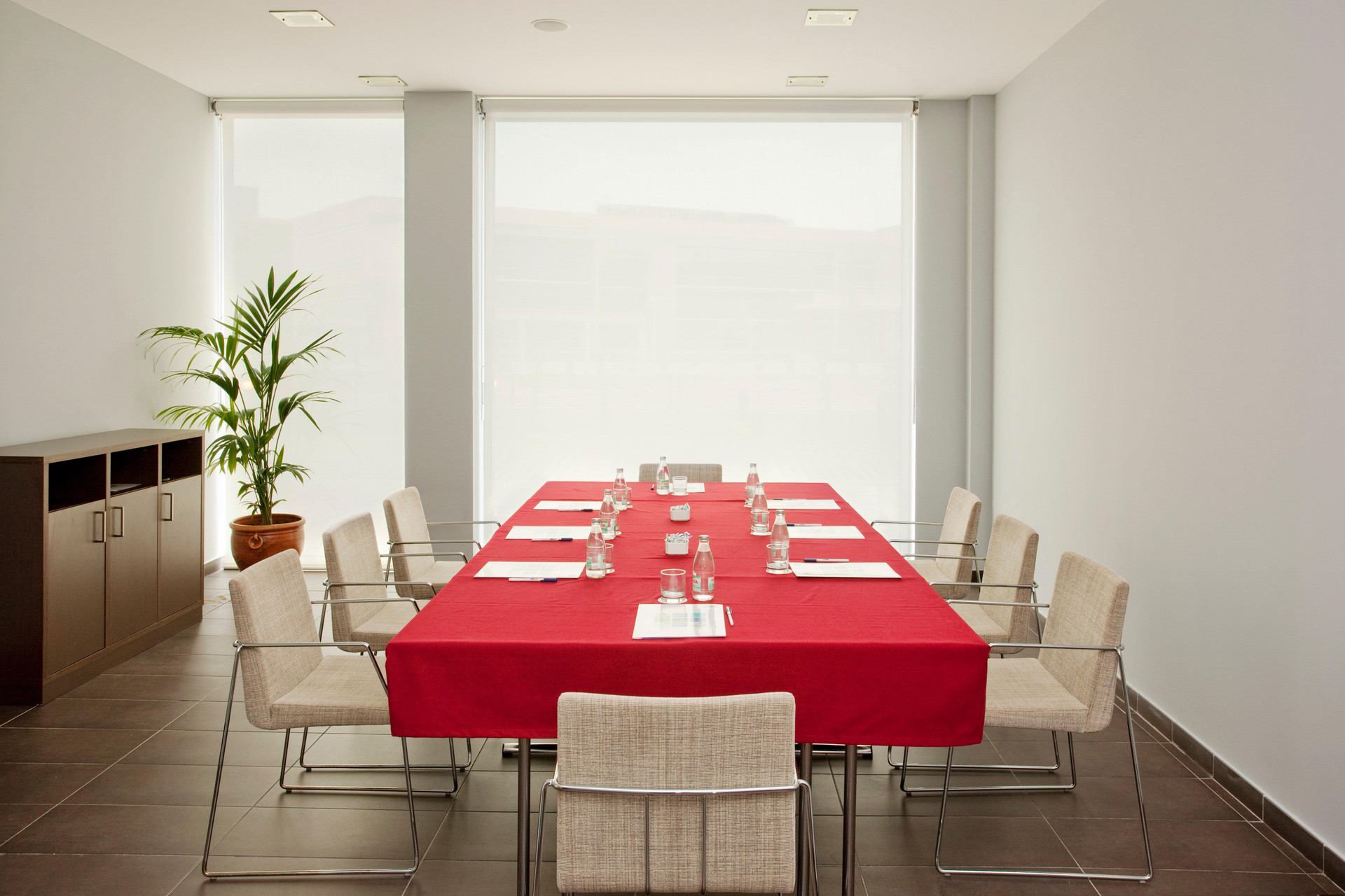 Centro de Negocios Holiday Inn Express Barcelona - Sant Cugat by IHG