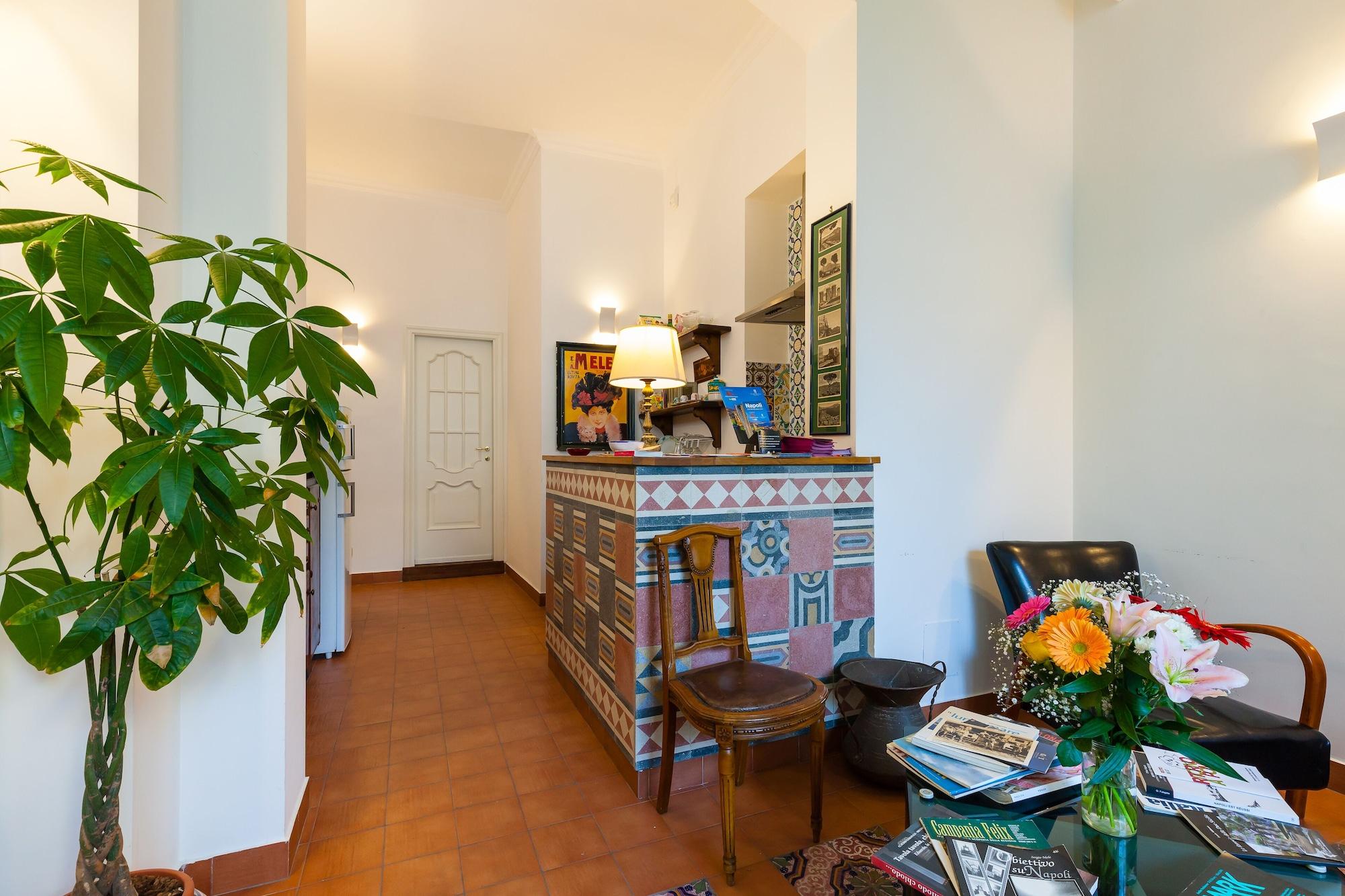 Vista Lobby Don Pedro Rooms Vicerè di Toledo in the city center