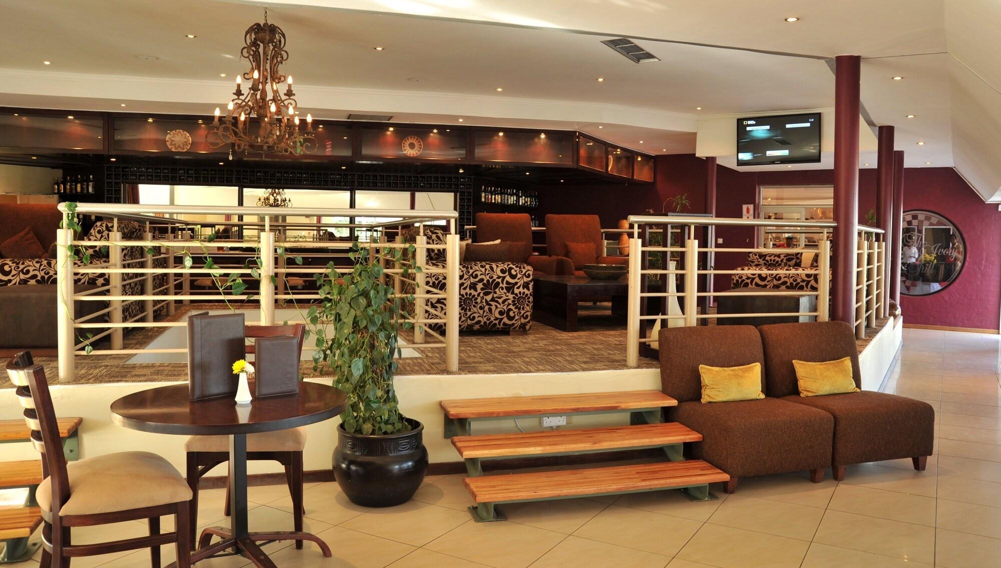 Vista Lobby Cresta Thapama