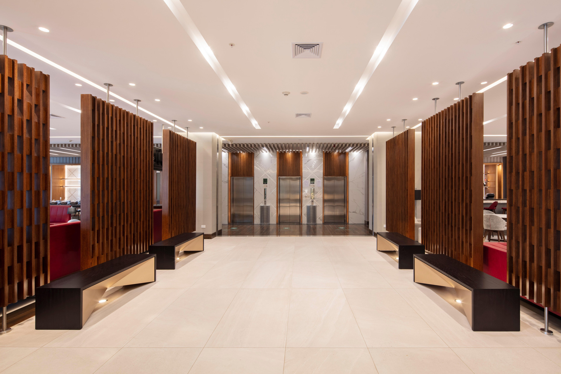 Vista Lobby Holiday Inn Quito Airport by IHG