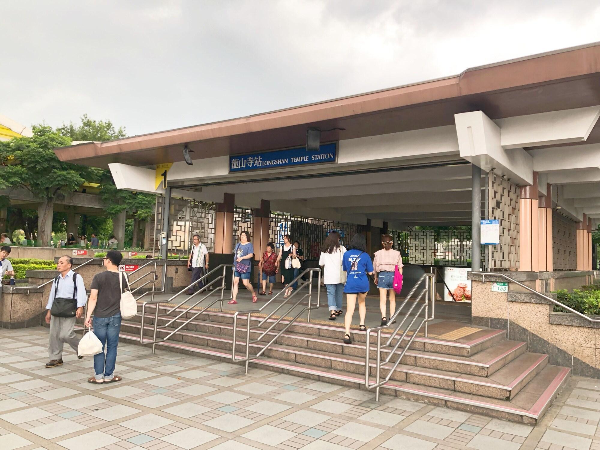 Instalaciones Recreativas DayDay House