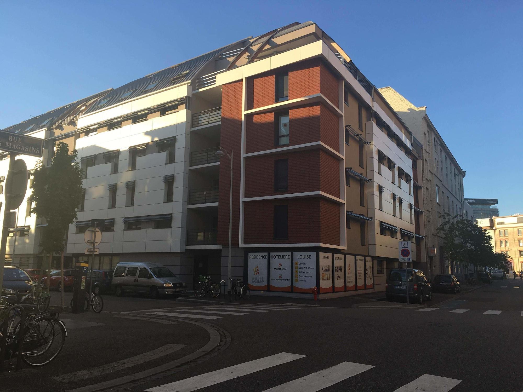 Vista Exterior Résidence Hôteliere Louise