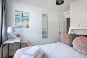 Arriendo temporal - | Central London TownHouse on Quiet Mews  |