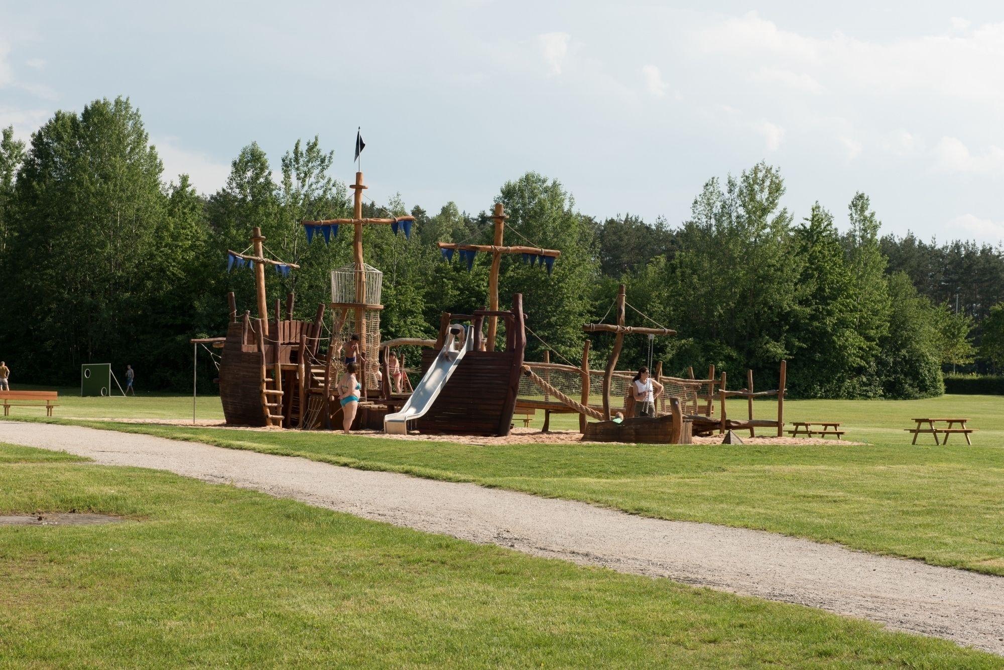 Instalaciones Recreativas Seeland Lodge