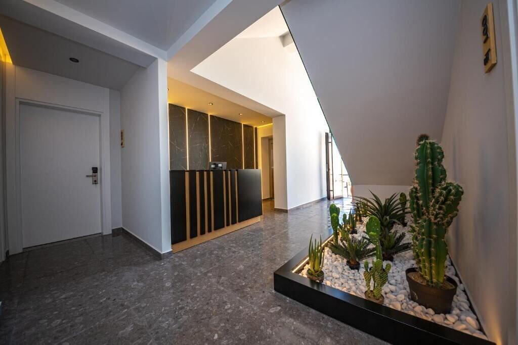 Vista Lobby Apart-Hotel Lili2