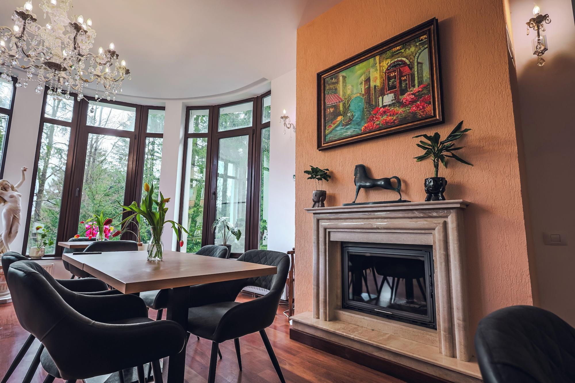 Vista Lobby Villa Tom