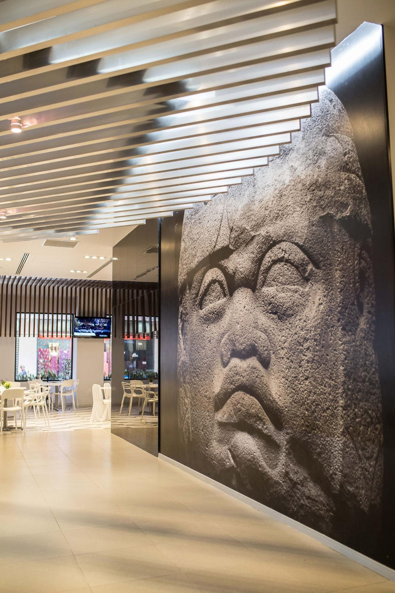 Restaurant Hotel Olmeca Plaza