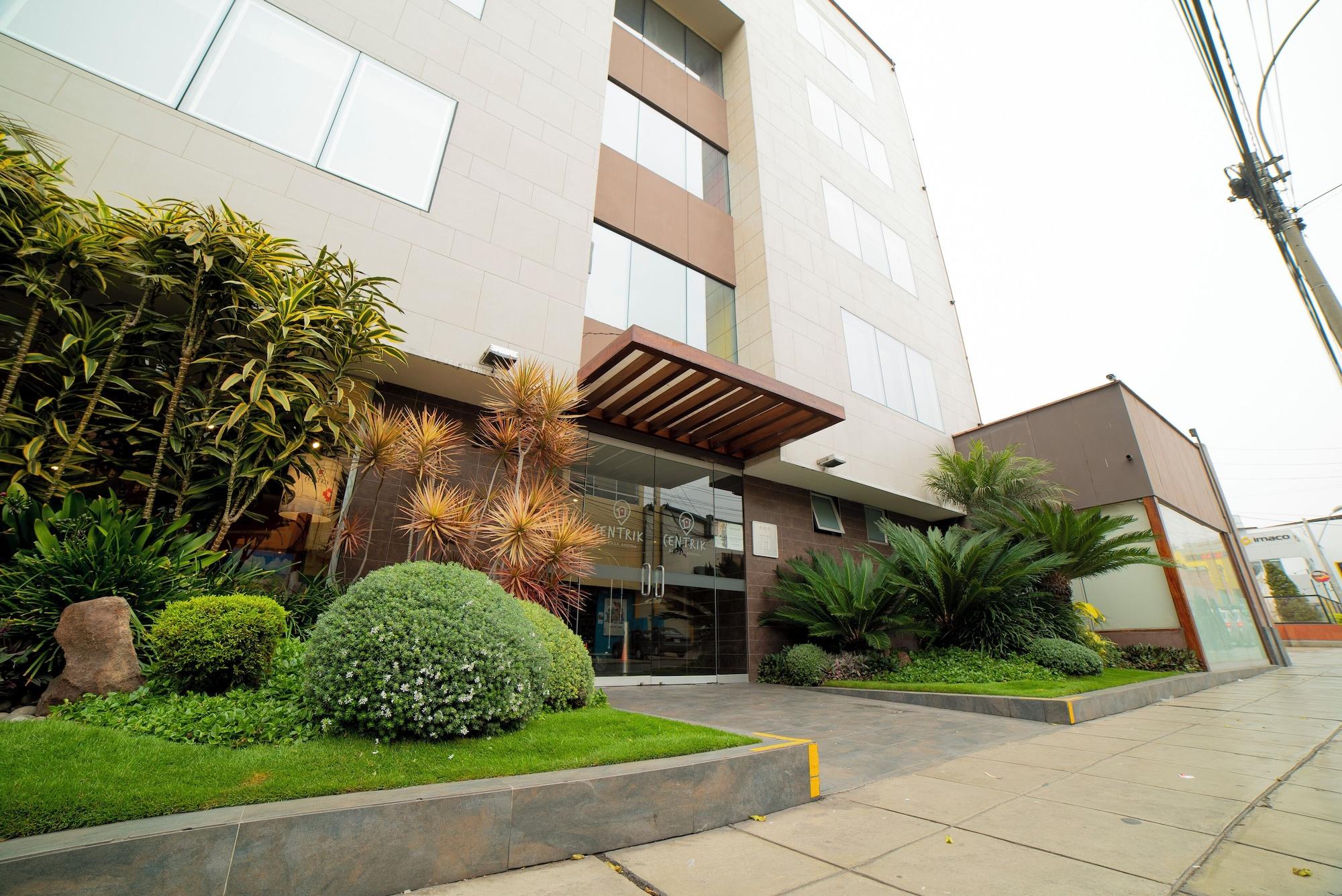 Vista Exterior Centro by Casa Andina Miraflores